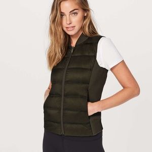 Lululemon Down & Around Vest SZ 4 Black